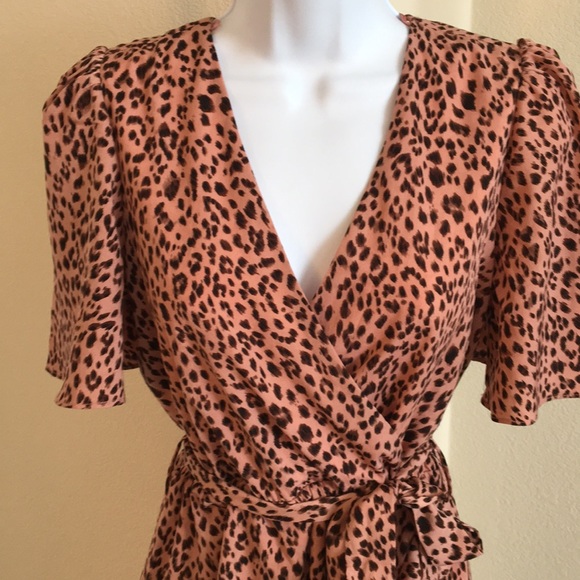 NWOT gorgeous leopard print dress - Picture 4 of 9